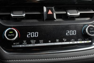 Toyota Corolla 1.8 Hybrid