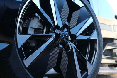 Peugeot 308 GT Exclusive S&S e-DCS6 1.2 mHEV
