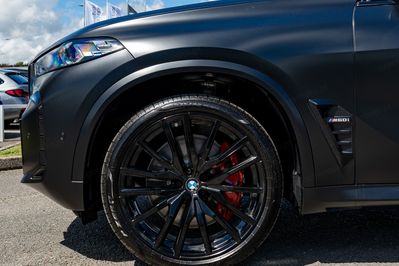 BMW X5 M60i xDrive