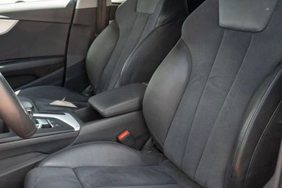 Audi A4 40 TFSI mHEV quattro S tronic