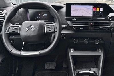 Citroen C4 1.2 PureTech Max S&S EAT8