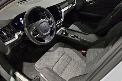 Volvo V60 B4 D Core aut