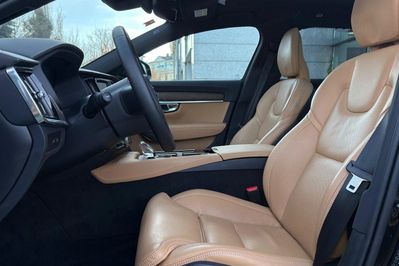 Volvo V90 T6 AWD Plug-In Hybrid Plus Bright