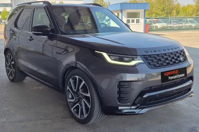 Land Rover Discovery D300 Dynamic HSE