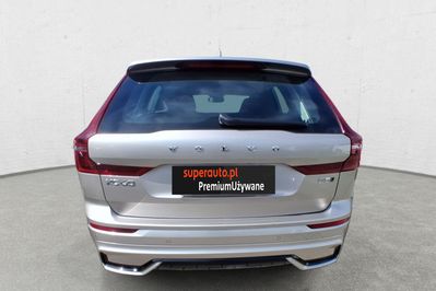 Volvo XC60 B5 B AWD Plus Dark aut