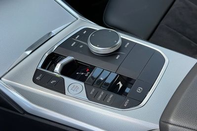 BMW Seria 3 320d xDrive M Sport sport-aut