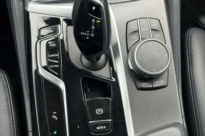 BMW Seria 5 530i xDrive mHEV M Sport sport-aut