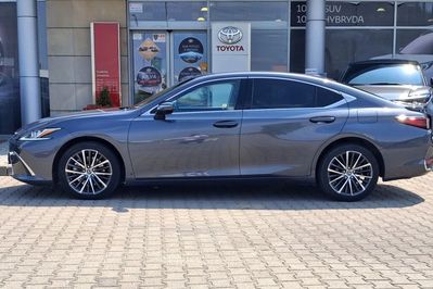 Lexus ES 300h Business Edition