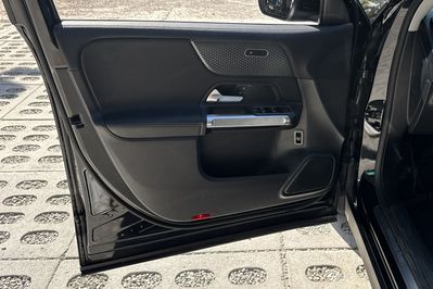 Mercedes GLB 200