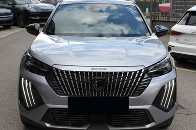 Peugeot 2008 GT e-DCS 1.2 mHEV