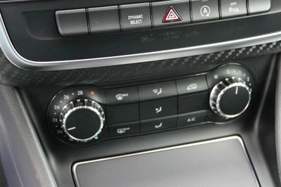 Mercedes GLA 180