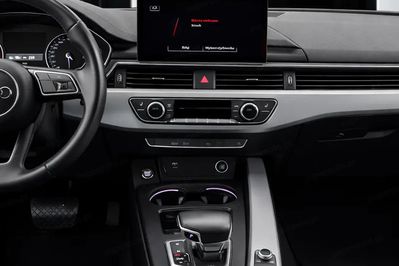 Audi A4 35 TFSI mHEV Advanced S tronic