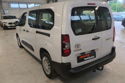 Toyota Proace City Verso Long  Combi