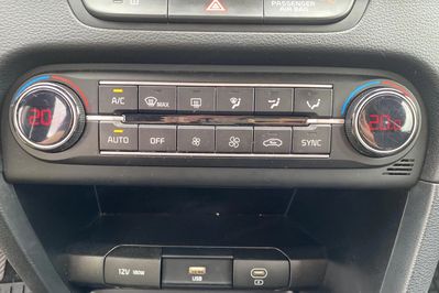 Kia Ceed 1.5 T-GDI M