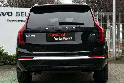 Volvo XC90 T8 AWD Plug-In Hybrid Plus Dark 7os
