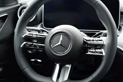 Mercedes Klasa C 200 d  AMG