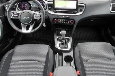 Kia Ceed 1.5 T-GDI M DCT