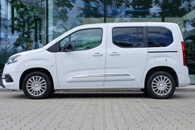 Toyota Proace City Verso 1.5 d-4D Business