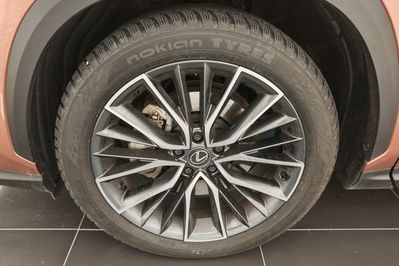 Lexus NX 350h Omotenashi 2.5 Hybrid AWD