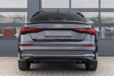 Audi A3 30 TFSI Advanced