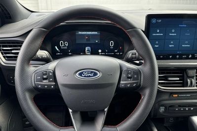 Ford Focus 1.0 Ecoboost Hybrid St-Line x