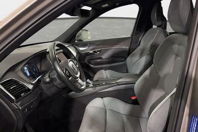 Volvo XC90 B5 D AWD Momentum