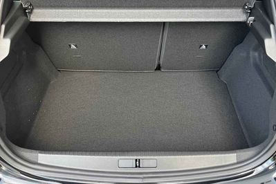 Peugeot 208 GT e-DCS6 1.2 mHEV