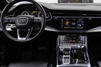 Audi Q7 60 TFSI e quattro S Line Tiptr.