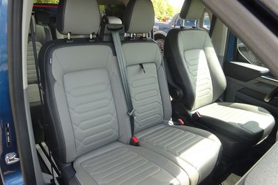 Ford Tourneo Custom 320 L2H1 Titanium A8