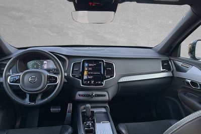 Volvo XC90 T8 AWD Plug-In Hybrid R-Design 7os aut