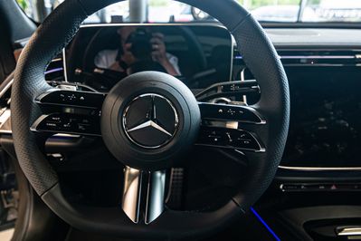 Mercedes E Klasa 200 AMG