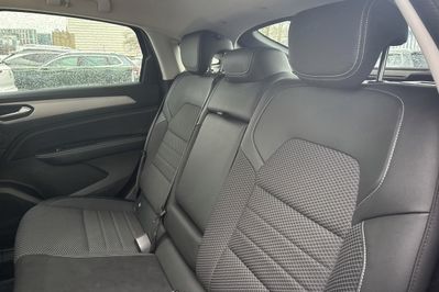 Renault Arkana Intens 1.3 TCe mHEV  EDC