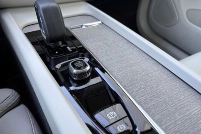 Volvo XC60 B4 B Plus Bright