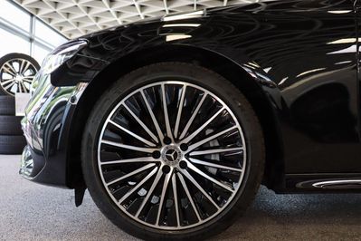 Mercedes E Klasa 220 d  4-Matic AMG