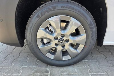Opel Combo Van Cargo L2 EAT8