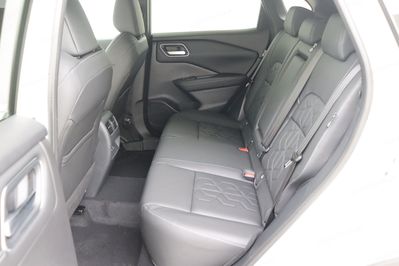 Nissan Qashqai Tekna 1.3 mHEV CVT