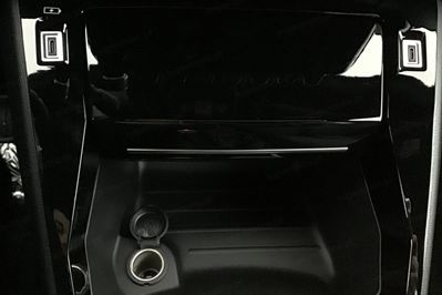 Peugeot 2008 ALLURE 1.2 PureTech