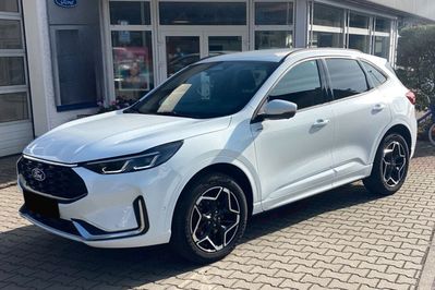 Ford Kuga ST-Line X eCVT 2.5 FHEV FWD