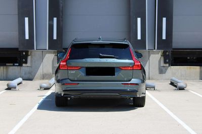 Volvo V60 B4 Ultra Dark