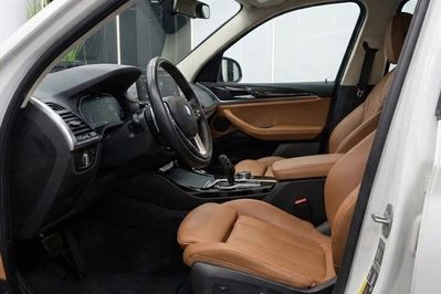 BMW X3 xDrive30e Luxury Line