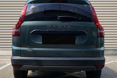 Dacia Jogger Extreme 5-miejsc 1.6 Full Hybrid