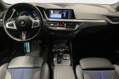 BMW Seria 2 220i M Sport aut