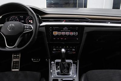 Volkswagen Arteon 2.0 Tsi Elegance Dsg