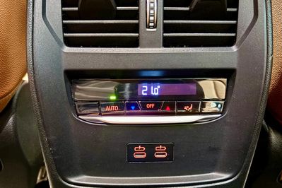 BMW Seria 3 318i aut