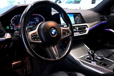 BMW Seria 3 320d xDrive M Sport sport-aut