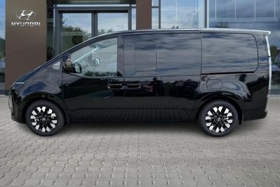 Hyundai Staria 1.6 T-GDI HEV Luxury aut