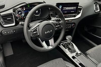 Kia XCeed 1.6 GDI PHEV Business Line DCT