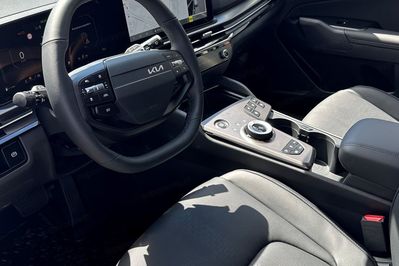 Kia Sportage 1.6 T-GDI HEV Business Line 2WD aut