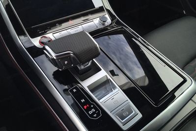 Audi Q8 RSQ8 TFSI quattro Performance