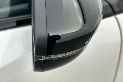 Peugeot 2008 GT 1.2 PureTech EAT8